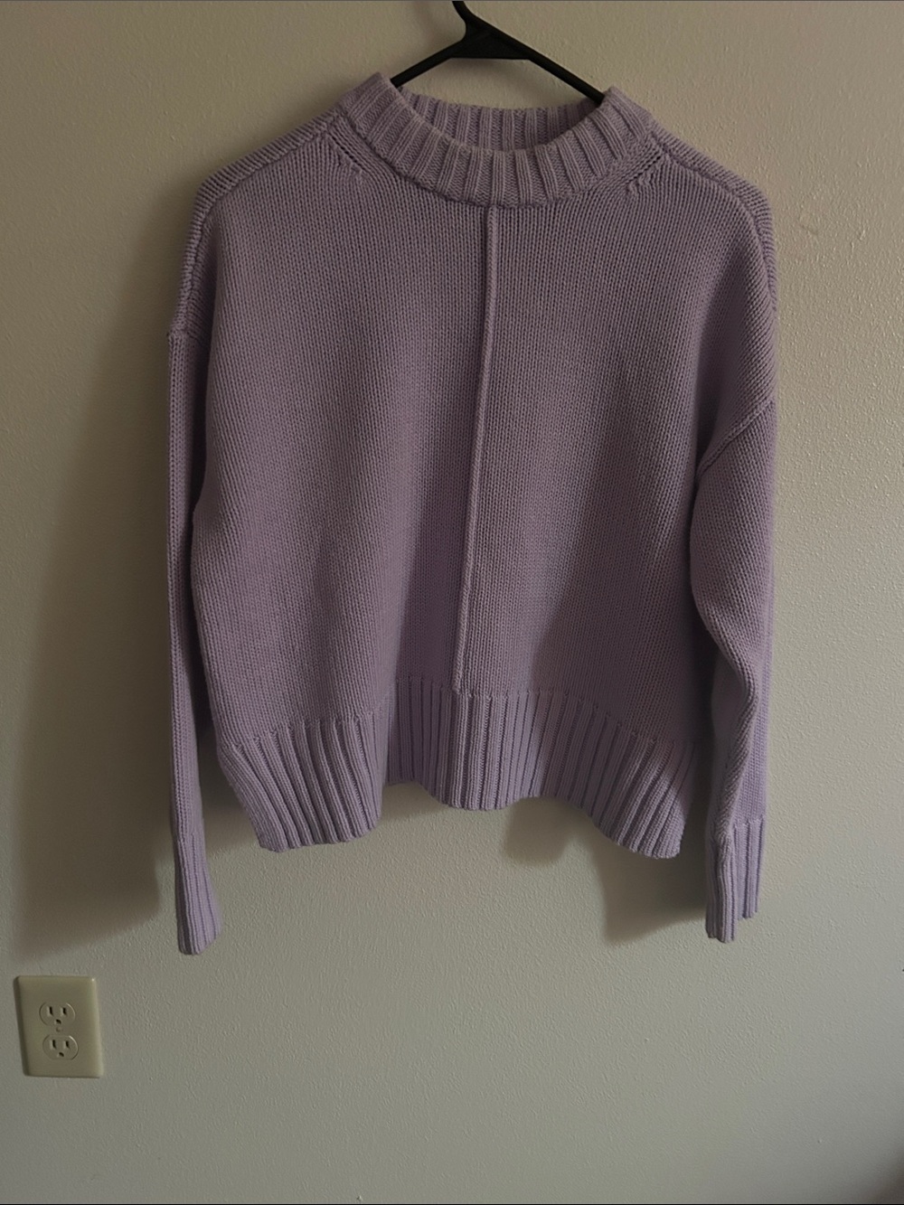 Classic A New Day Lavender/Lilac Pull Over Ribbed Neck Crewneck Sweater: XS